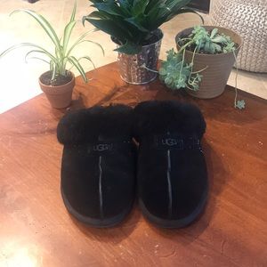 Ugg Black Scuffette Slippers Size 9